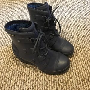 WOMEN’S JOAN™ RAIN WEDGE BOOT size 7
